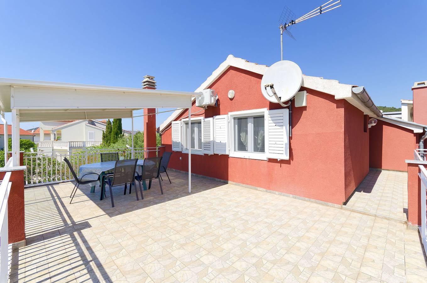 Ganze Wohnung, Apartment Nada in Tribunj, Šibenik-Knin