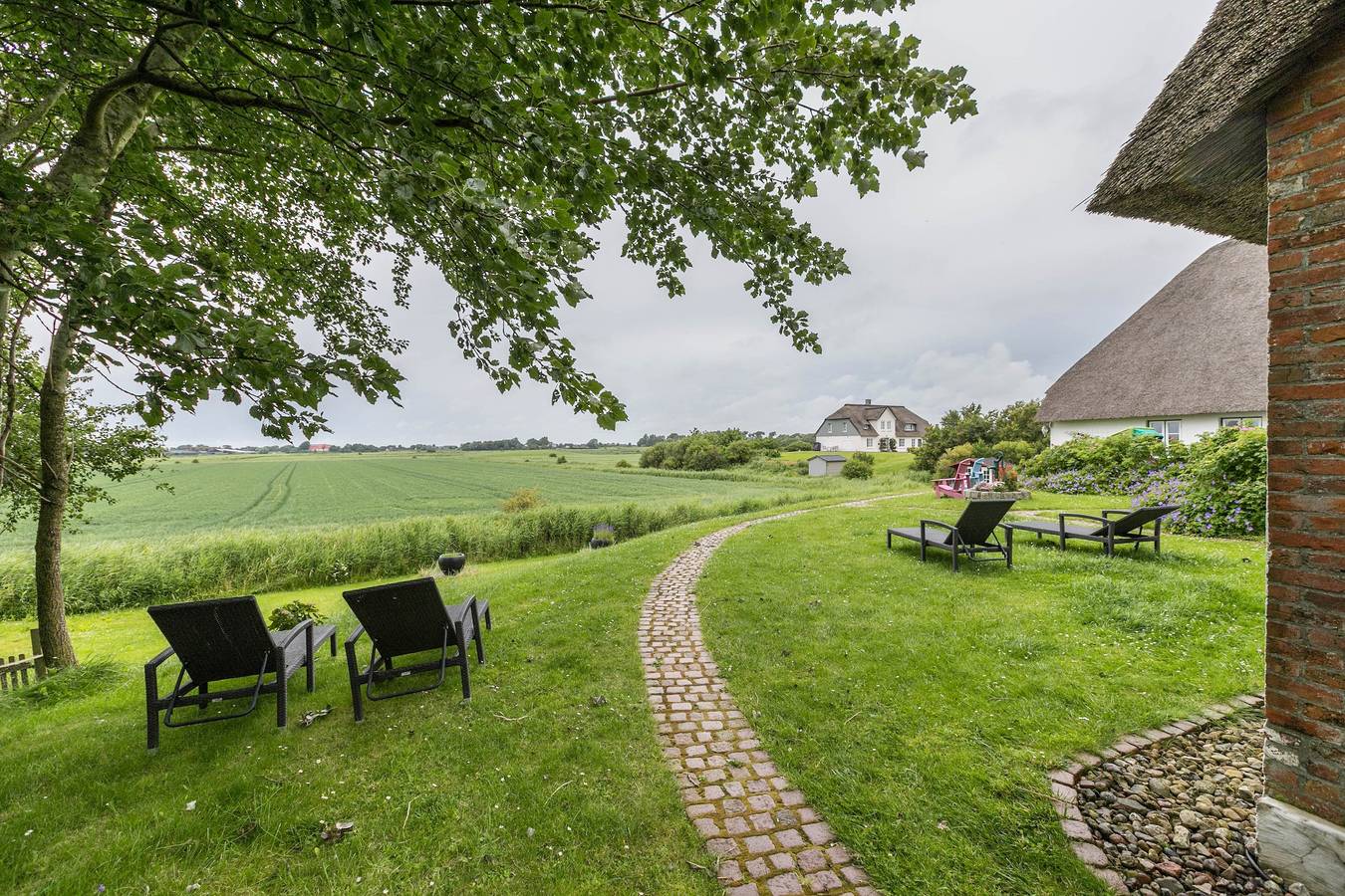 Ganze Wohnung, Ferienwohnung 'Der Silberhof Von 1856 - S. Lenz' mit Privatterrasse, Gemeinschaftsgarten und Wlan in Pellworm, Nordfriesland