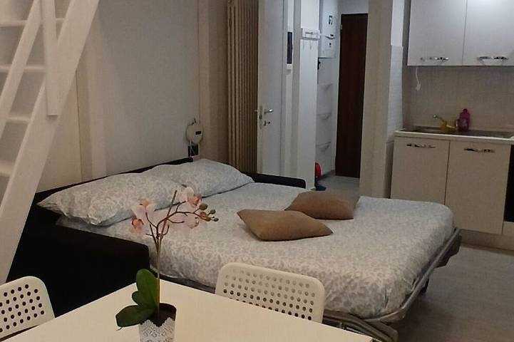 Apartamento entero, Very nice apartment, close to Metro M1 to Milan Center in Sesto San Giovanni, Provincia de Milan