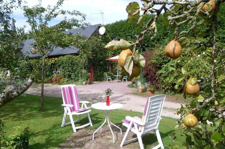Location de vacances pour 2 personnes, avec Terrasse et Jardin dans Riville