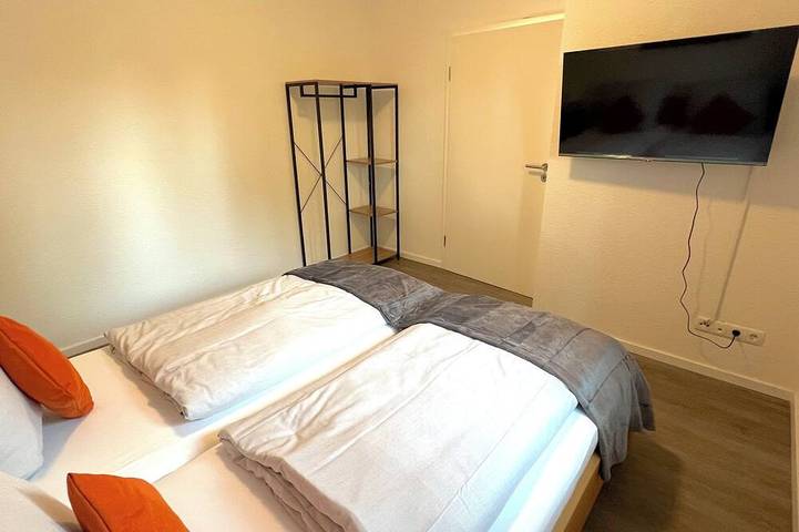 Ganze Wohnung, Ferienhaus "Jonagold" Meppen Ebenerdig Carport Terrasse Free WiFi 2 Schlafzimmer in Meppen, Hasetal