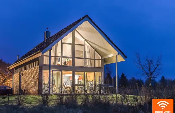 Luxus-Ferienhaus für 8 Personen, mit Garten und Sauna an der Müritz