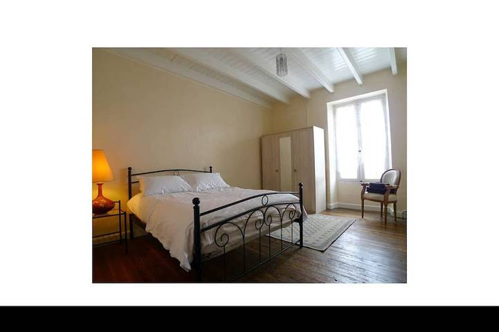 Location de vacances pour 6 personnes, avec jardin à Le Champ-Saint-Père - 2