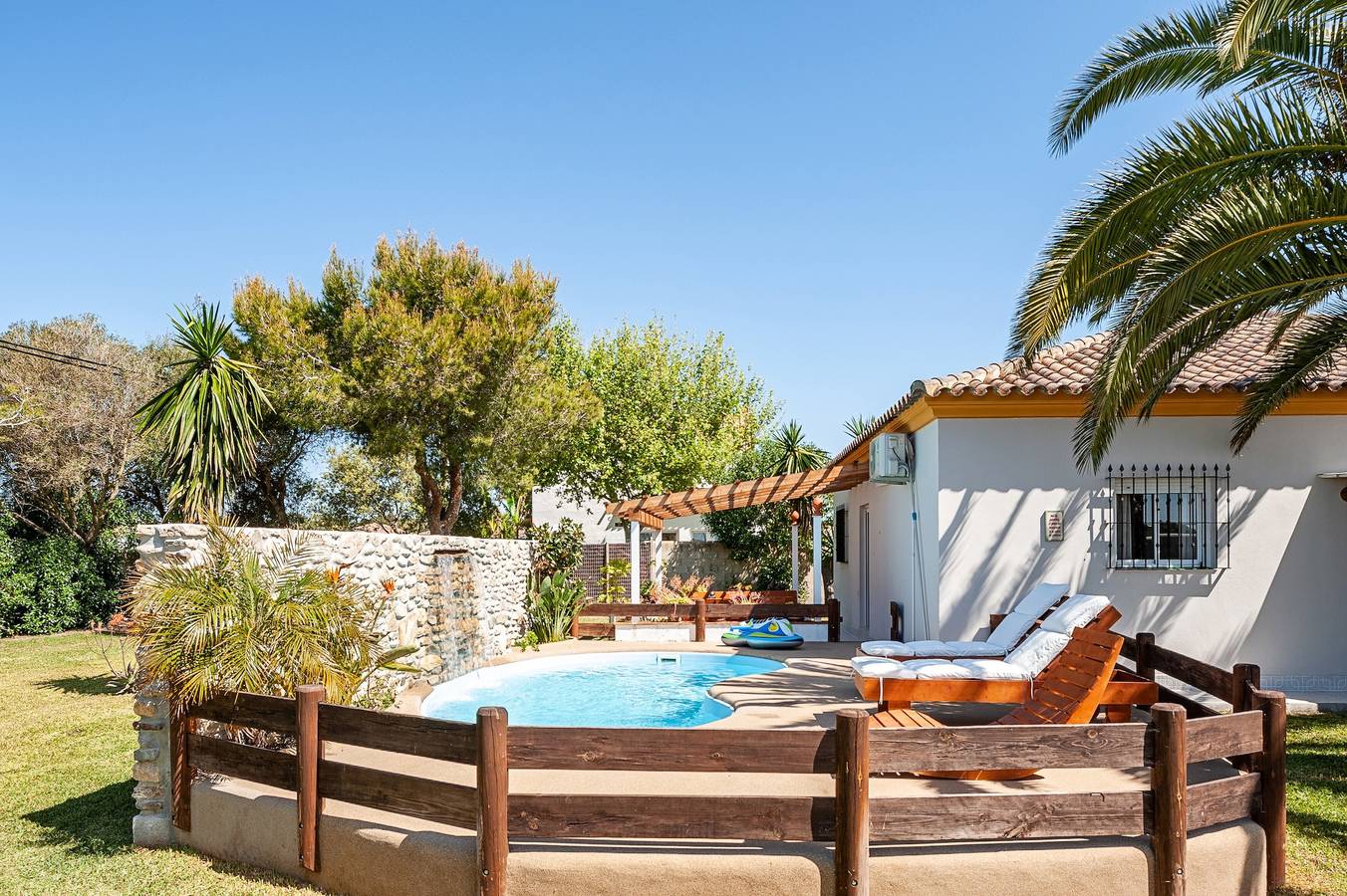 Casa Rural para 5 Personas en Zahora, Barbate