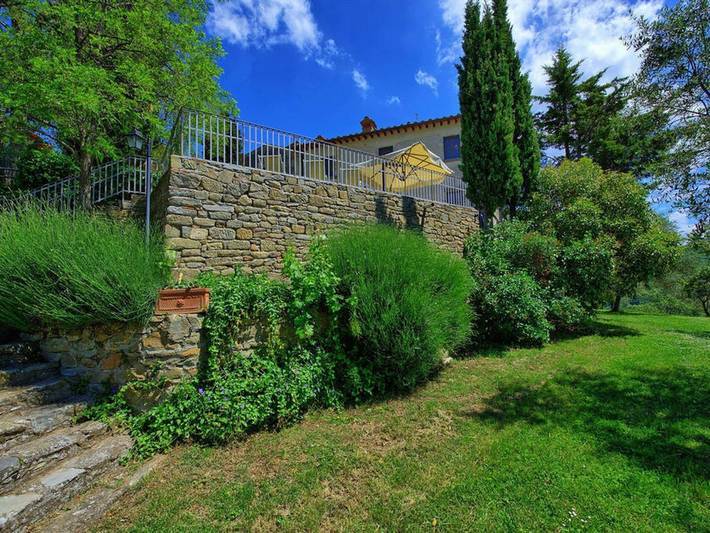 Ferienwohnung für 4 Personen, mit Terrasse und Pool in Greve In Chianti
