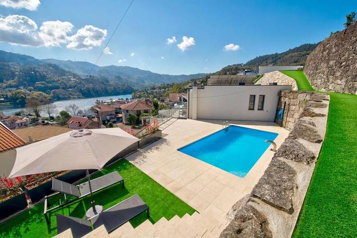 Villa para 10 pessoas, com Varanda e Terraço e ainda Piscina and Vista em 