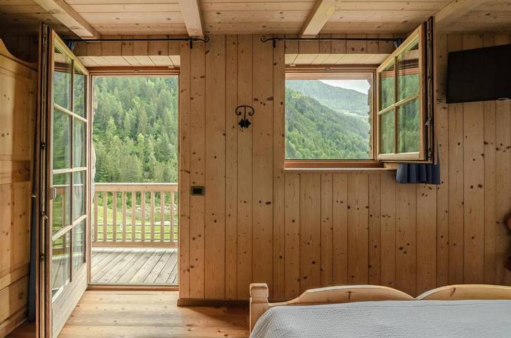 Hôtel pour 3 personnes, avec jardin et jacuzzi à Rabbi - 4