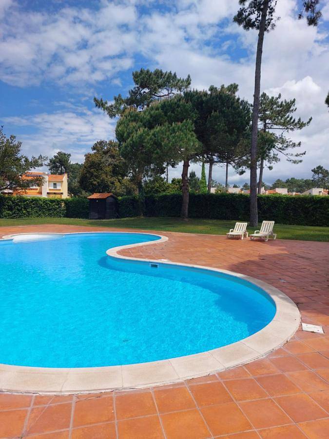 Apartamento de férias para 4 pessoas, com vista e piscina e ainda jardim em Praia de Mira