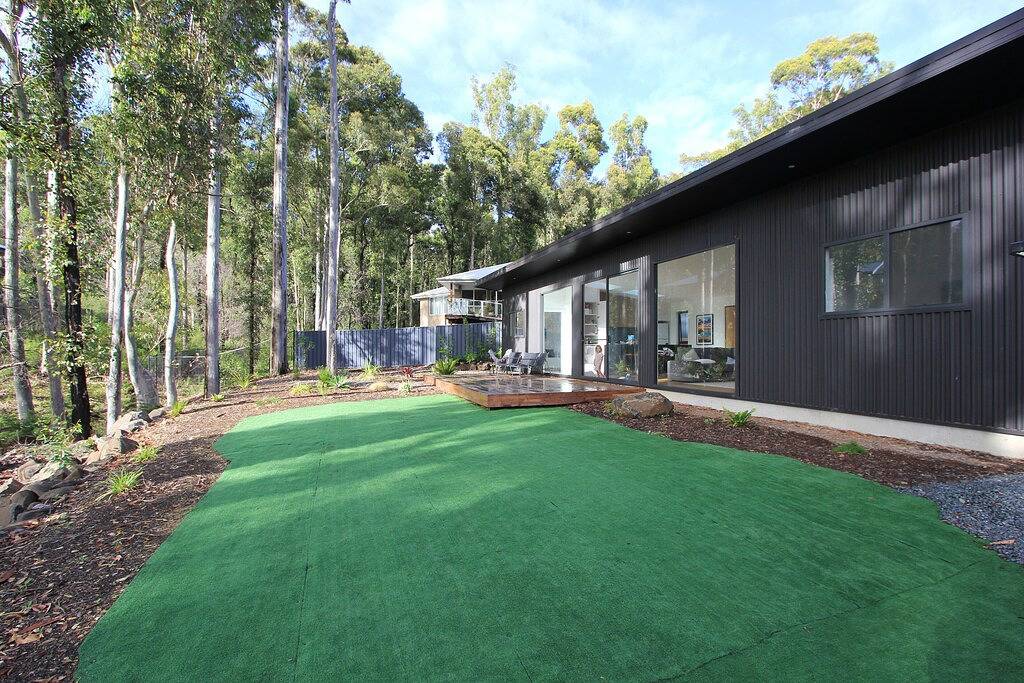 Elandra Escape - Your private coastal retreat in Malua Bay, New South Wales