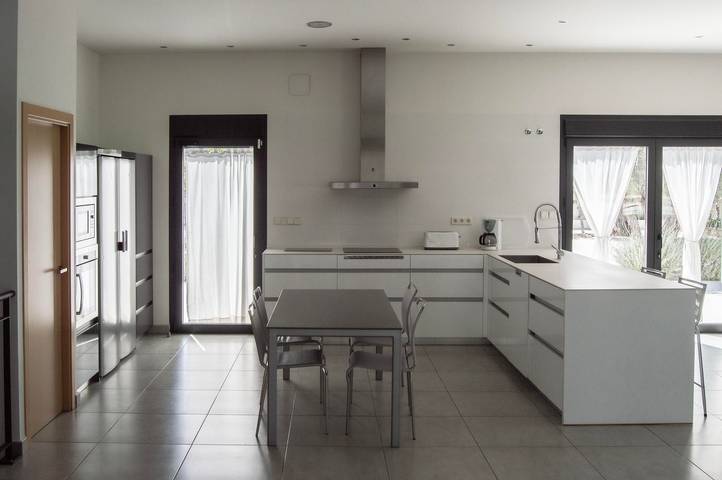 Casa rural para 12 personas, con jardín y piscina para niños, Se admiten mascotas en La Sagra - 4