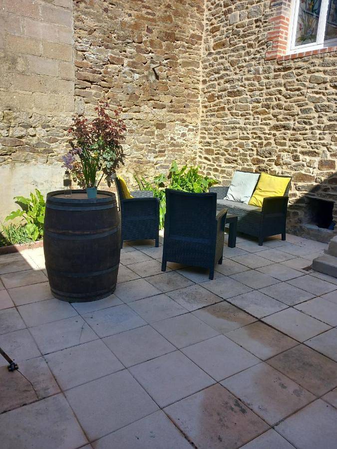 Gîte pour 4 personnes, avec terrasse à Lanvallay - 4