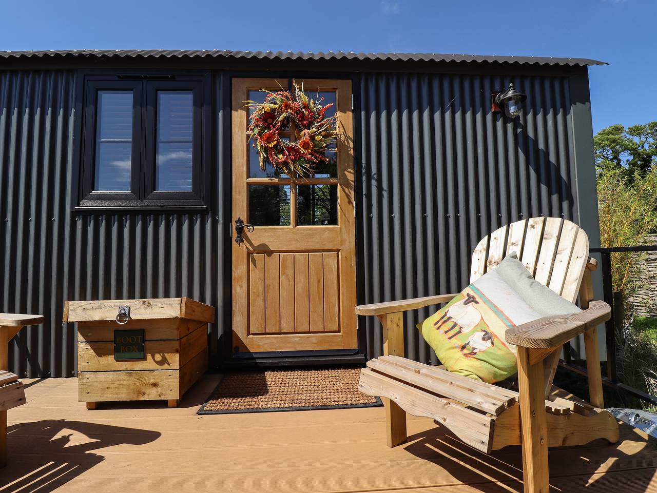 Limetree Luxury Glamping Southdown in Sherwood Forest, Nottinghamshire