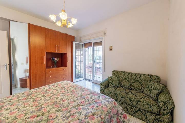 Ganze Wohnung, You are 100 meters from the sea! in Ladispoli, Rom Provinz