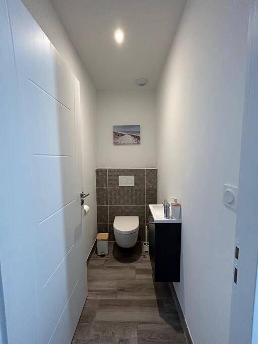 Location de vacances pour 8 personnes, avec jardin et jacuzzi ainsi que piscine et terrasse à Saint-Augustin - 3