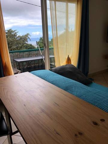 Gîte pour 2 personnes, avec balcon et vue dans Sainte-Clotilde