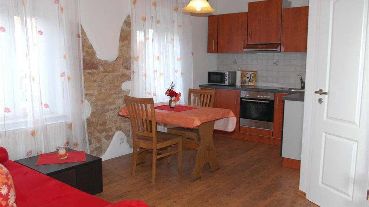 Entire holiday apartment, Ferienwohnung für 2 Personen (42 m²) in Rohrbach (Südliche Weinstraße) in Südliche Weinstraße