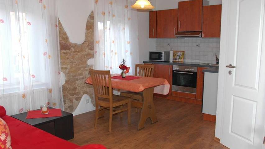 Ferienwohnung für 2 Personen, mit Garten in Deutsche Weinstraße - 2