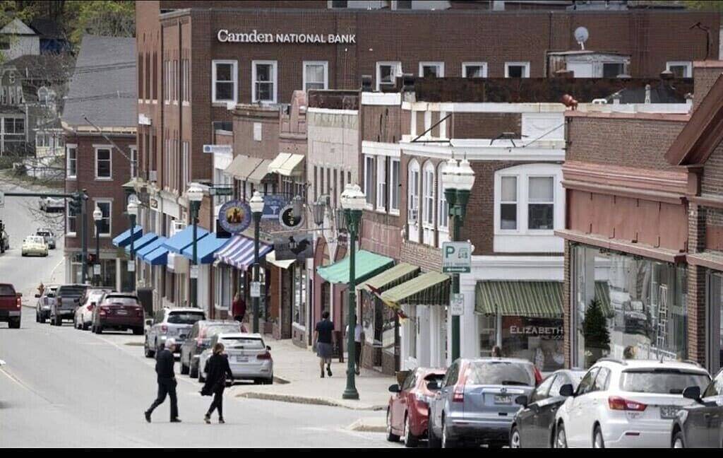 Ganze Wohnung, Newly renovated1 Bedroom 1 Bath in the Heart of Downtown Ellsworth. in Ellsworth, Hancock County