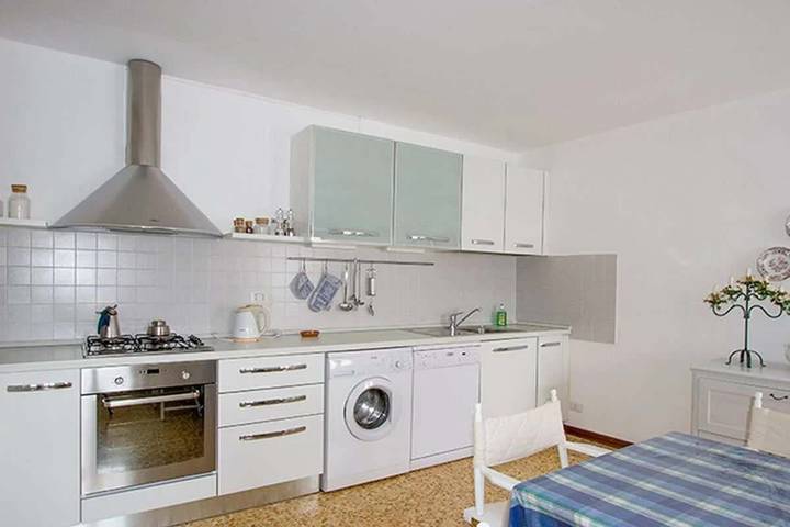 Ferienwohnung für 6 Personen, mit Garten in Maccagno con Pino e Veddasca - 4