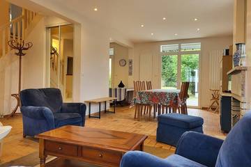 Location de vacances pour 7 personnes, avec jardin dans Plage De La Redoute