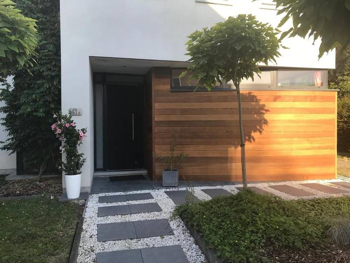 Location de vacances pour 2 personnes, avec terrasse ainsi que jardin et vue à La Bruyère - 2