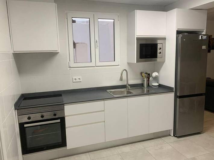 Gîte pour 6 personnes, avec Terrasse à Paterna - 4
