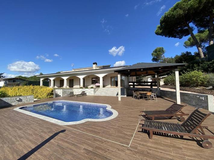 Casa rural para 12 personas, con Terraza además de Jardín y Piscina en Tordera - 3