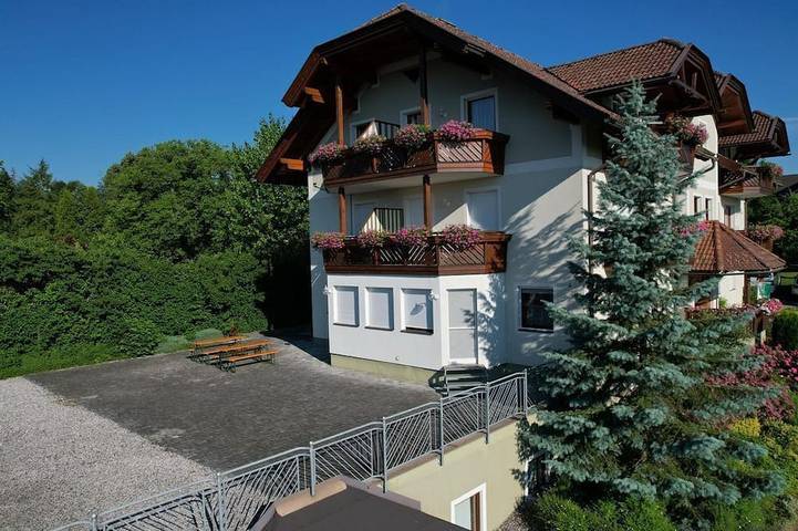 B&B für 4 Personen, mit Garten in Villach