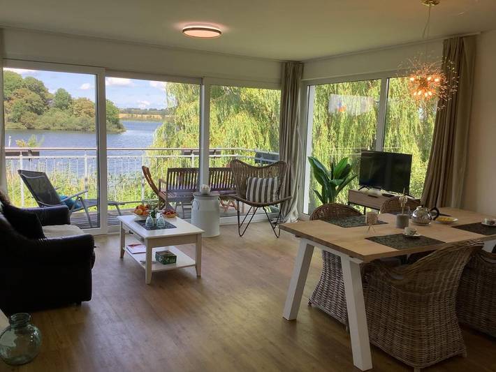 Ferienwohnung für 4 Personen, mit Balkon und Terrasse sowie Garten und Seeblick in Plön - 4
