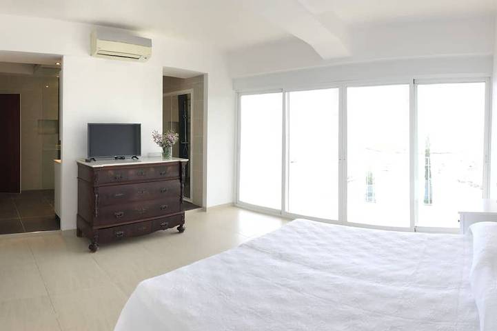 Location de vacances pour 8 personnes, avec jardin et balcon à Illetes - 2