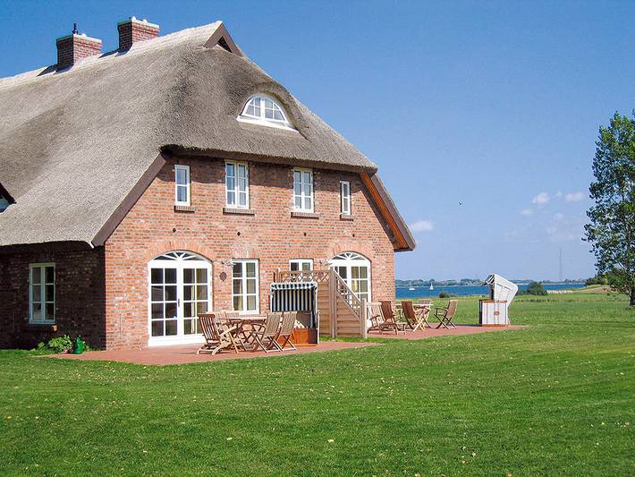 Ferienhaus für 6 Personen, mit Terrasse und Garten in Vaschvitz