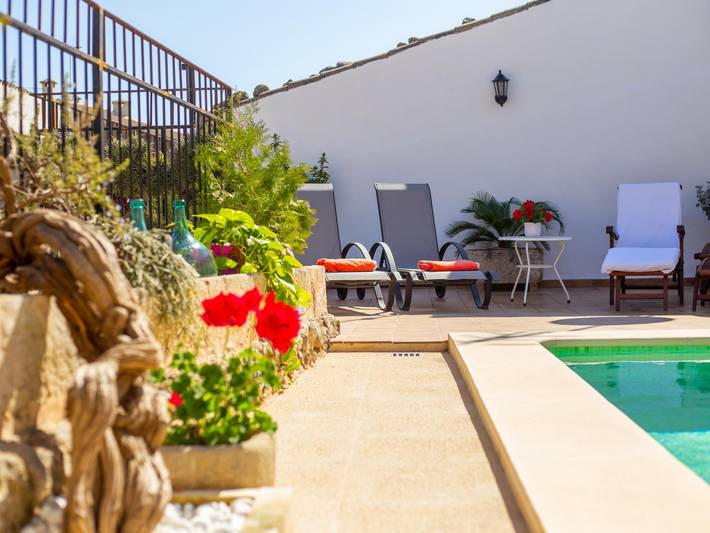 Casa de vacaciones para 6 personas, con Balcón/Terraza además de Jardín y Piscina en Mallorca - 4