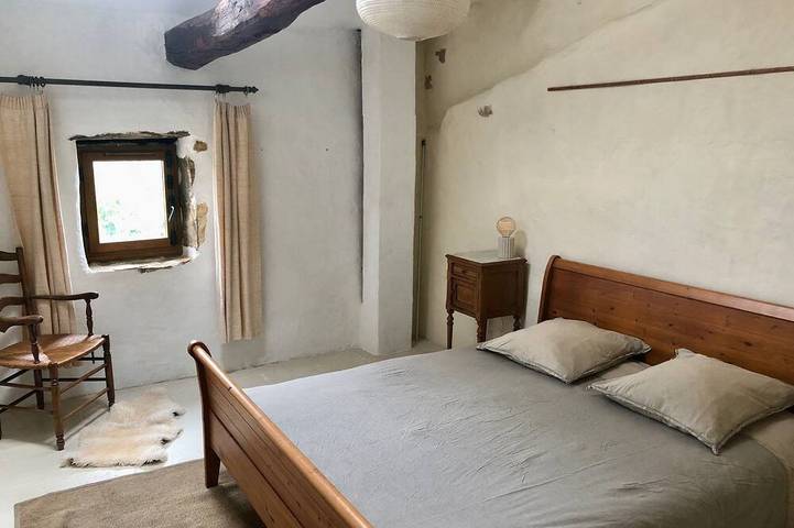 Location de vacances pour 6 personnes, avec terrasse à Saint-Christol-de-Rodières - 3