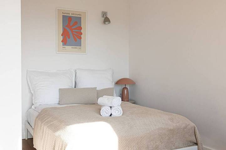 Ganze Wohnung, 2Homerent Brillante | Elegant Airport View Studio | Near Old Town & City Center in Bromberg, Kujawien-Pommern