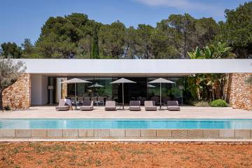 Villa in Santa Eulària des Riu, Ibiza Osten für 12 
