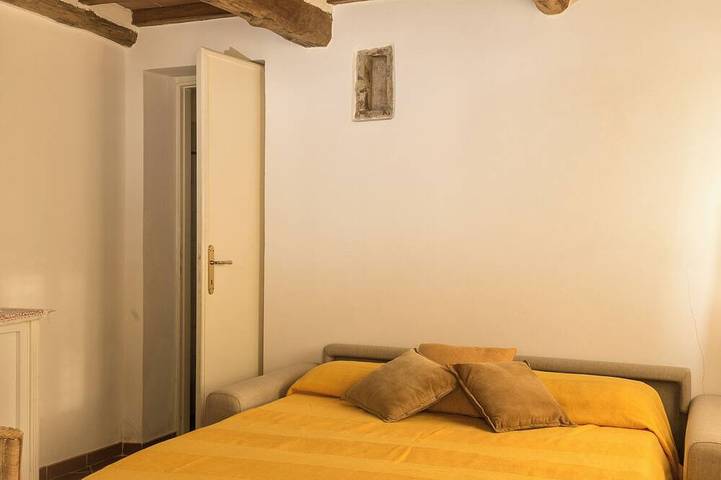 Adults only. Air conditioning, Wi-Fi, pool, terrace, garden, parking. in Camaiore (Toscana), Riviera Toscana