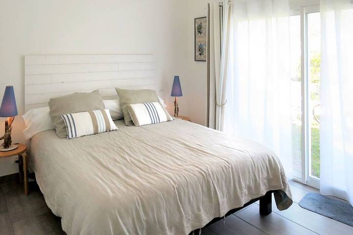 Location de vacances pour 6 personnes, avec jardin et piscine à Saint-Vivien-de-Médoc - 3