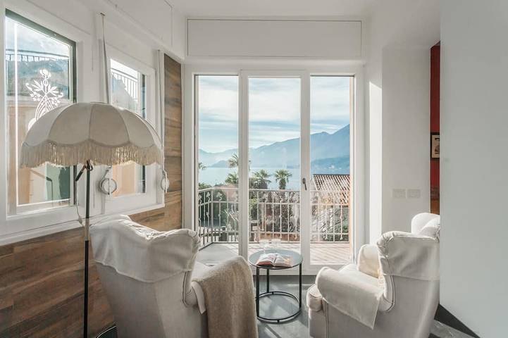 Villa for 4 people, with balcony in Bellagio