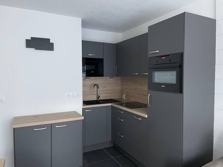 Gîte pour 6 personnes, avec balcon dans Office De Tourisme Gourette - 4