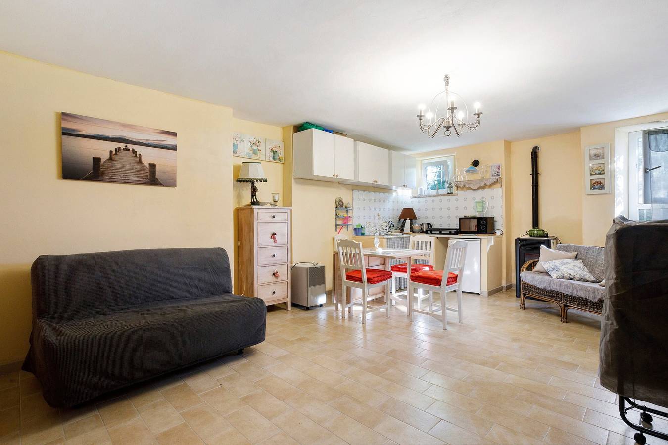 Appartamento intero, Appartamento 'La Casina' con Terrazza Privata e Wi-Fi in Camaiore (Toscana), Riviera Toscana