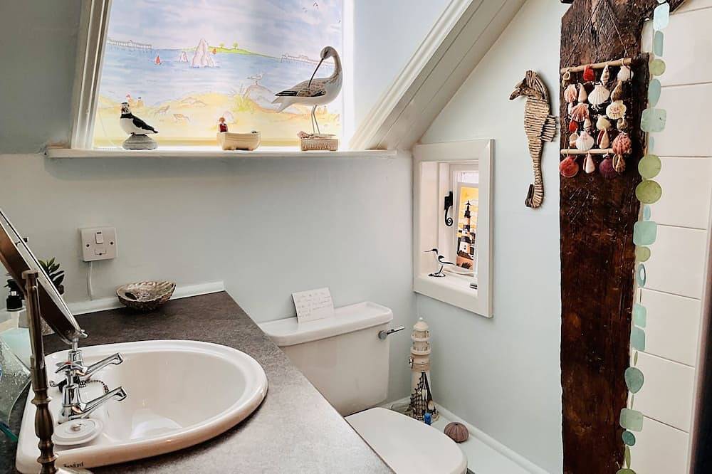 Geheel appartement, Period apartment set in Grade 2 listed building  in Lyme Regis, Dorset