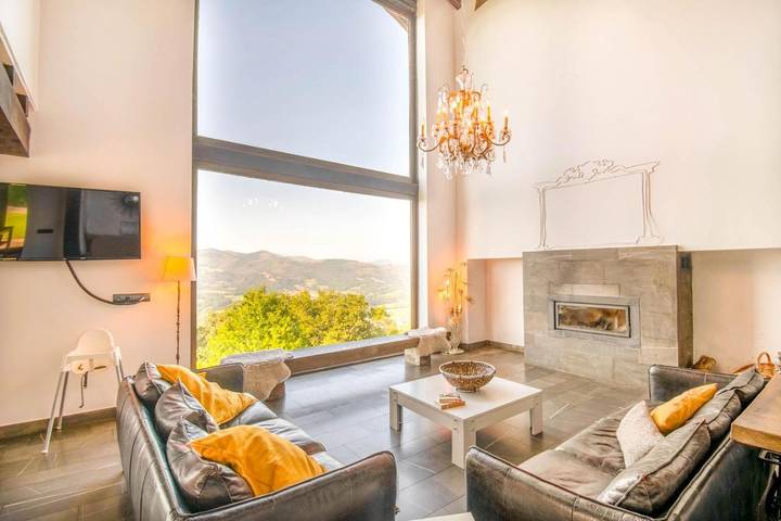 Casa rural para 14 personas, con terraza además de vistas y jardín, Se admiten mascotas en Navarra - 4