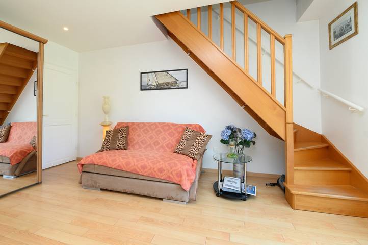 Holiday Home 'Ty Lydian' with Private Terrace, Private Garden and Wi-Fi in Arradon, Côte des Mégalithes