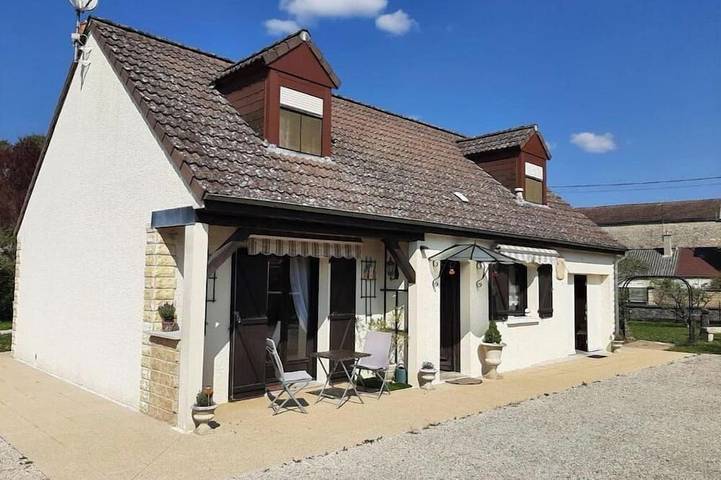 Gîte pour 6 personnes, avec jardin et terrasse, animaux acceptés dans Ancy-le-Libre
