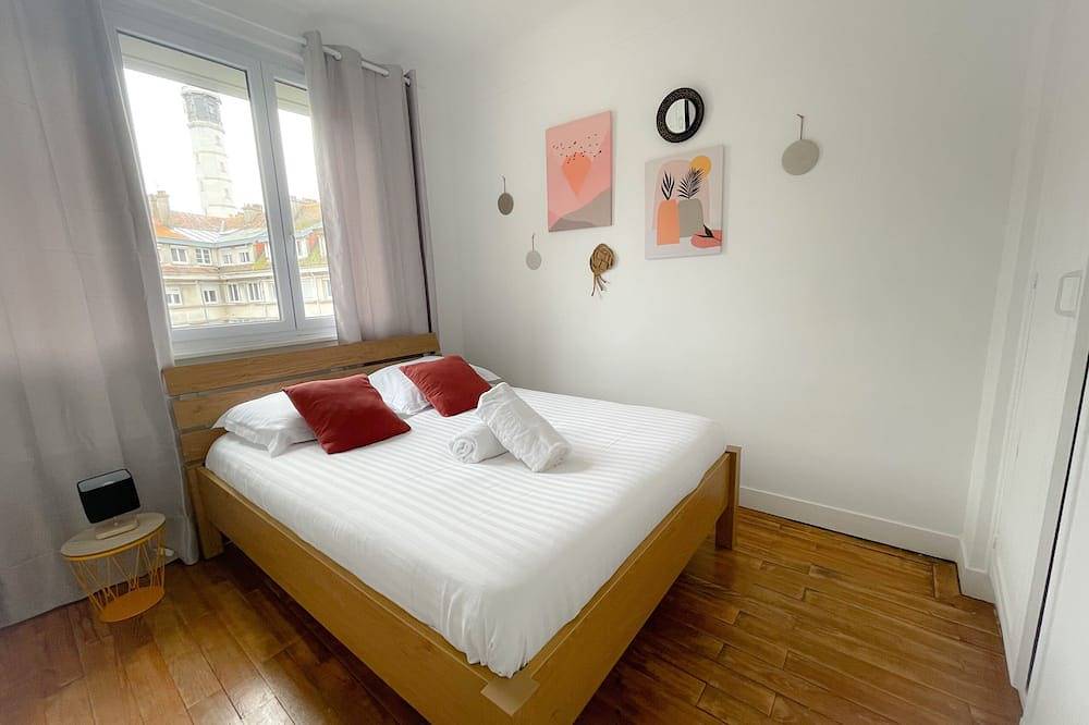 Entire apartment, Le Minck vue phare de Calais in Calais, Calais region