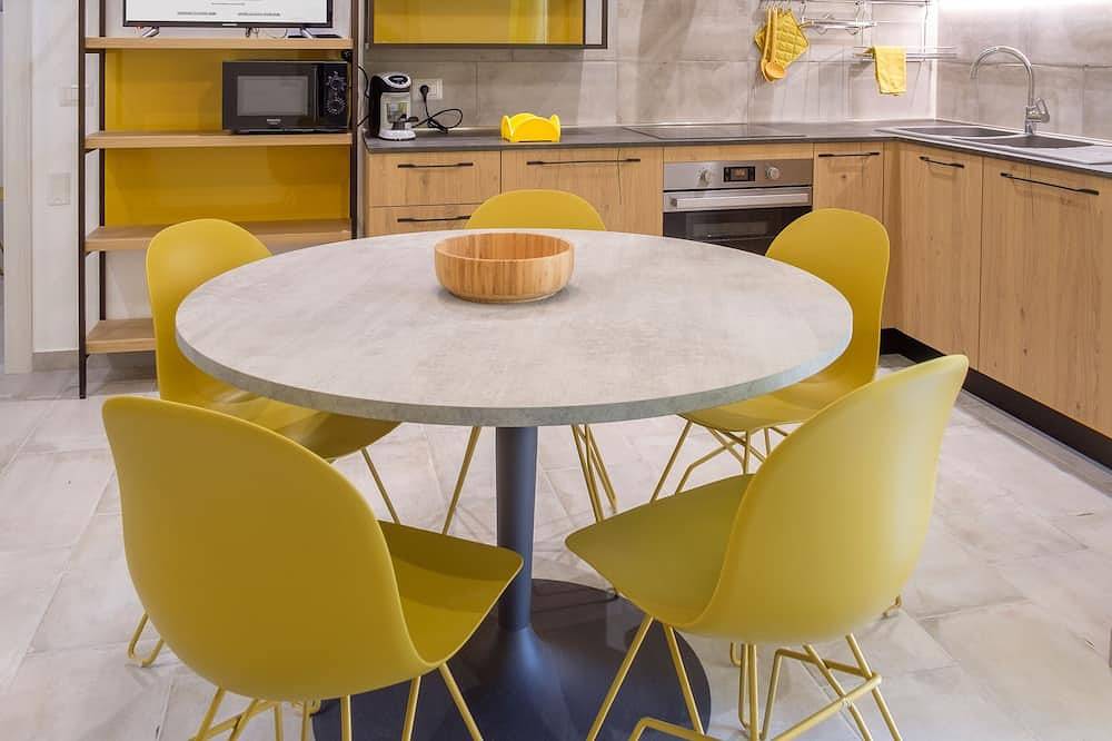 Geheel appartement, Industrieel appartement direct aan het strand van San Mauro Mare in San Mauro Pascoli, Provincie Forlì-Cesena