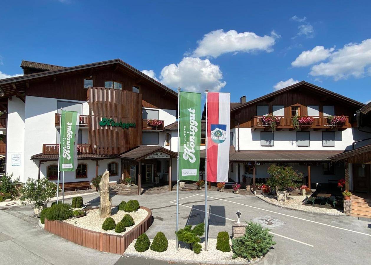 Superior Deluxe Double or Twin Room in Wals-Siezenheim, Bezirk Salzburg-Umgebung