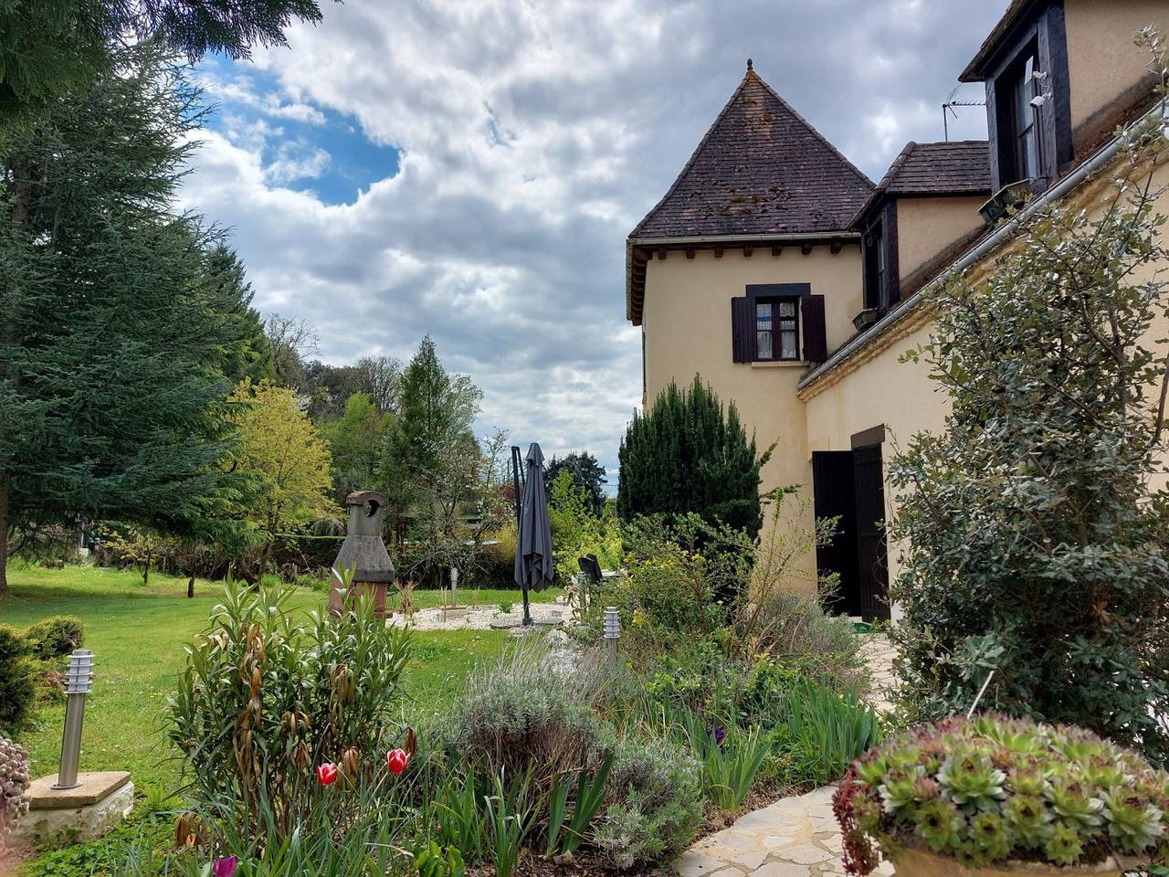 Pech de Pech 2, maison avec jardin proche du centre de Sarlat. in Vitrac, Périgord Noir