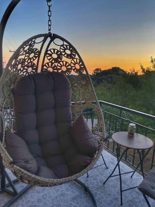 Ferienhaus für 7 Personen, mit Ausblick und Garten sowie Balkon - 1