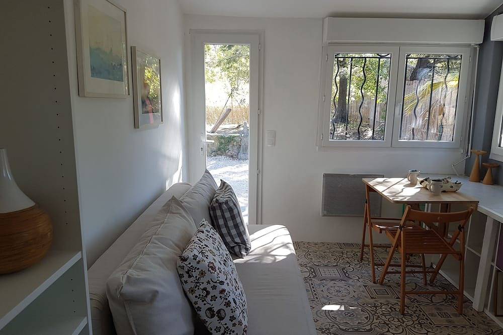 Apartamento entero, Estudio totalmente equipado en el camino a saint jacques de compostelle Gr653A in Lorgues, Region de Draguignan